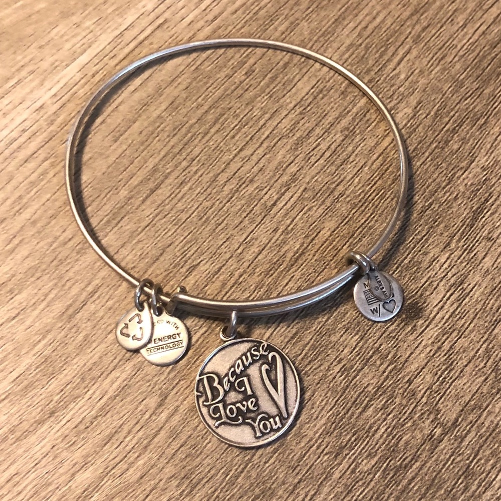 💕Alex and Ani “Because I Love You” Bracelet